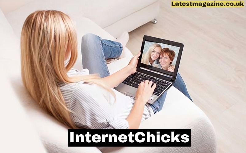 InternetChicks